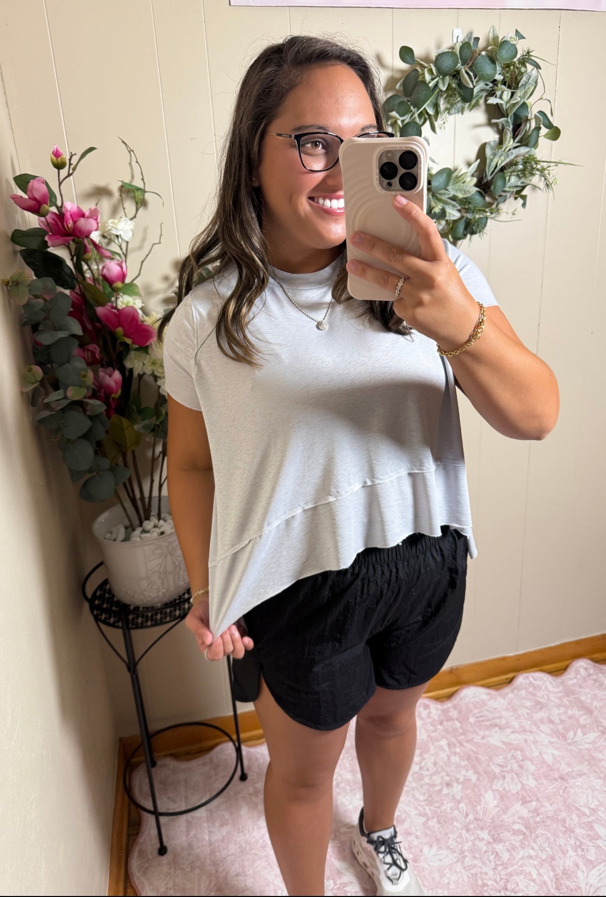 Dynamic Hem Top