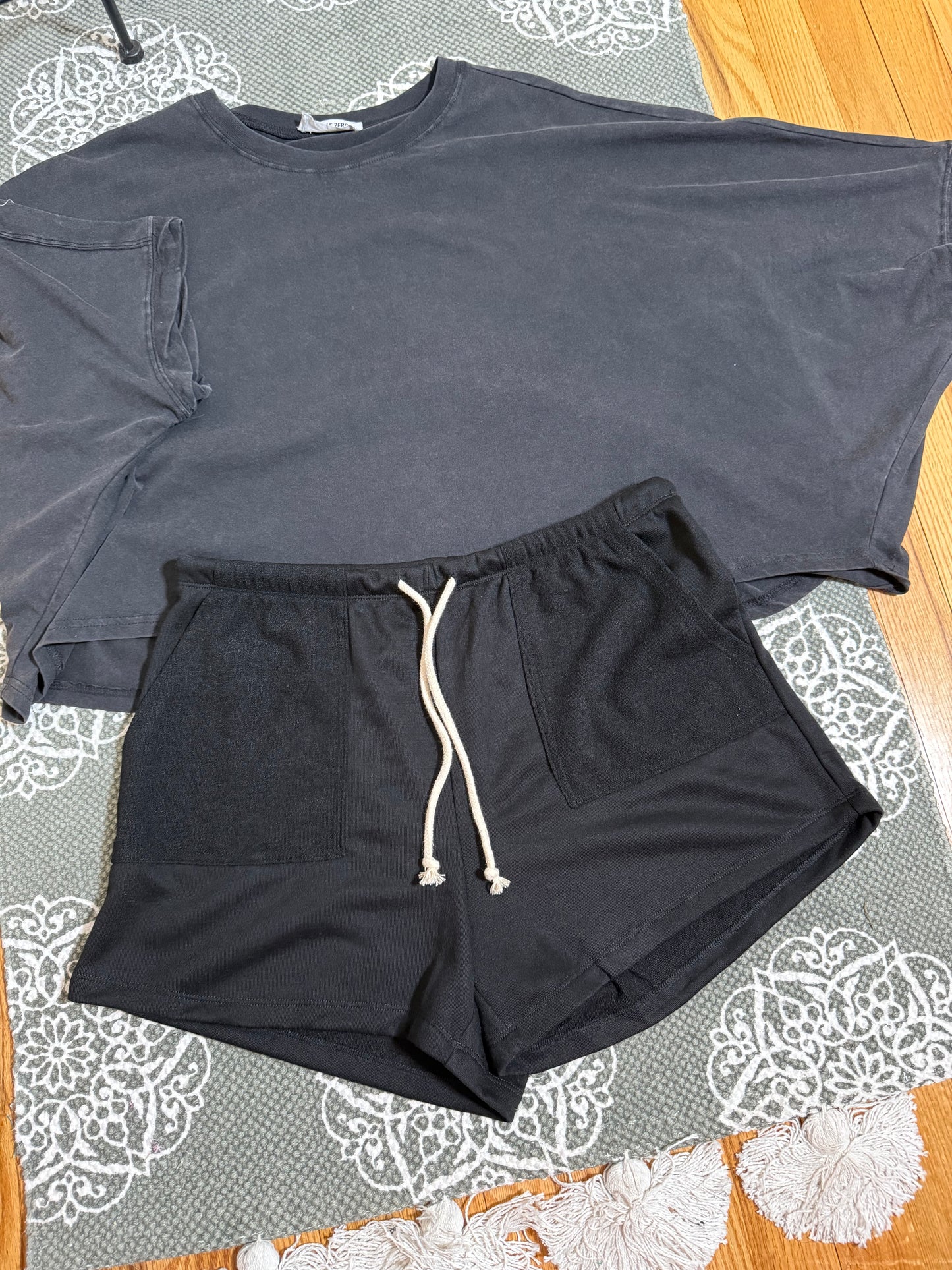 The Blackout Relaxed Set