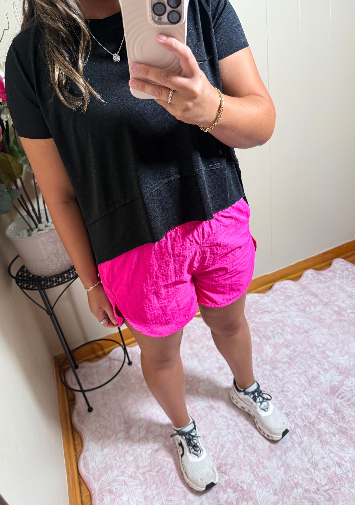 Dynamic Hem Top
