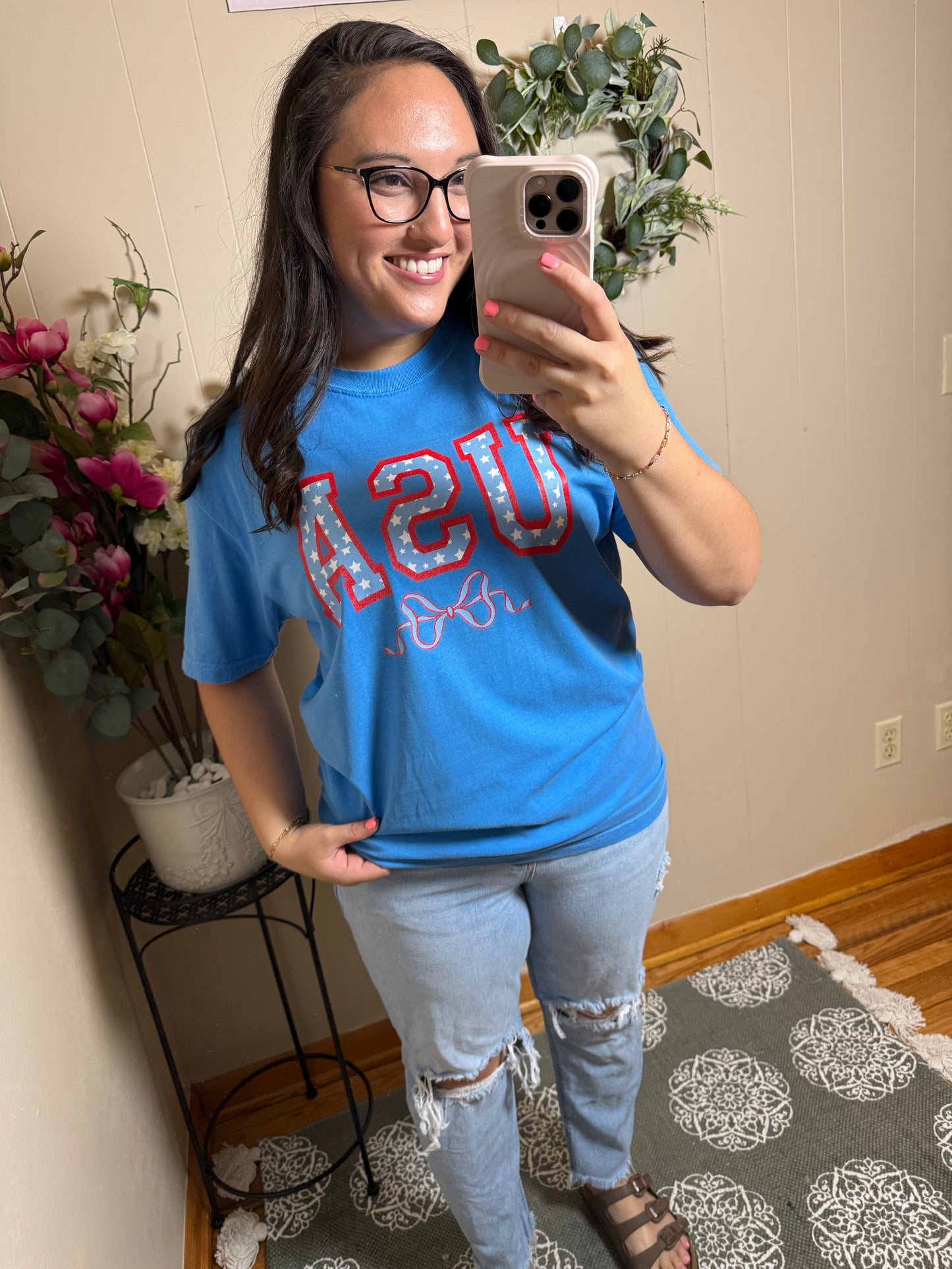 The "American Bow" Tee