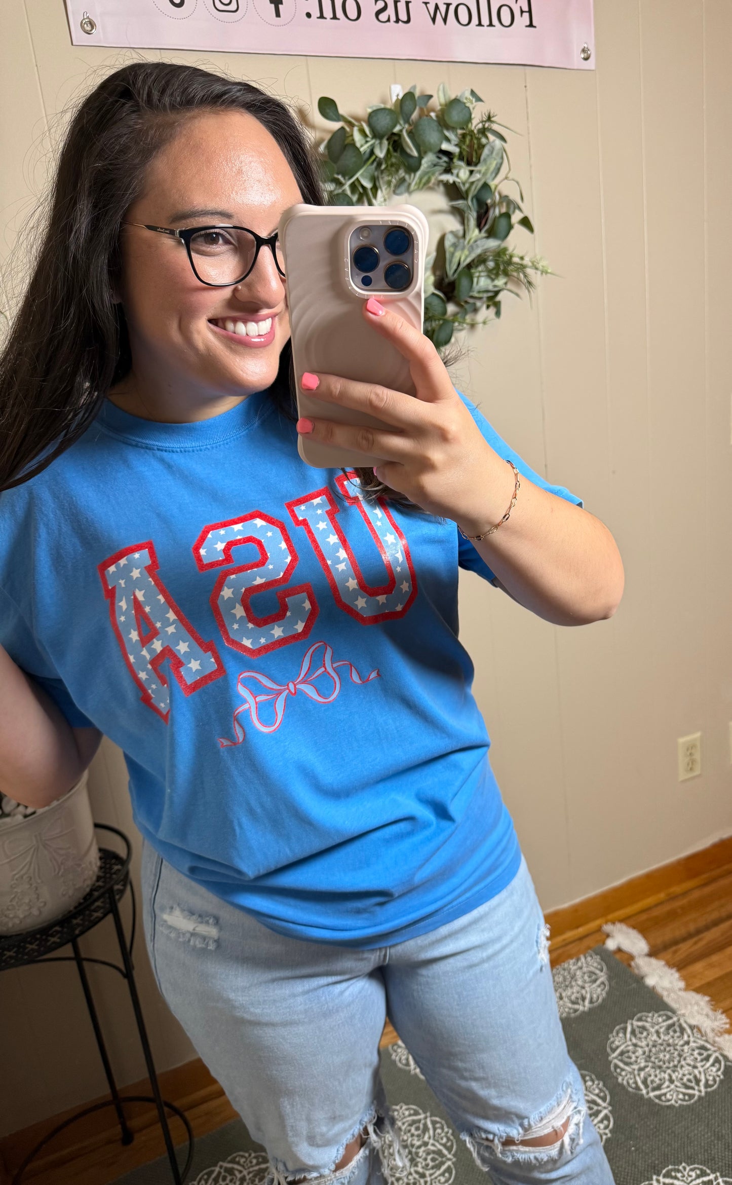 The "American Bow" Tee