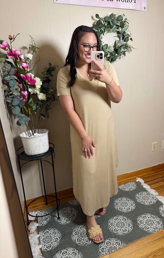 Effortless Midi Dress