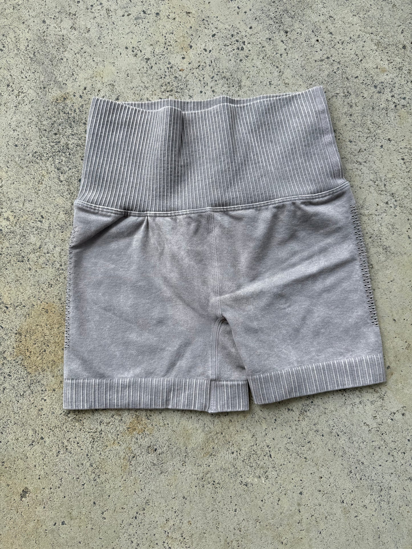 Lena Seamless Biker Shorts- Sleet