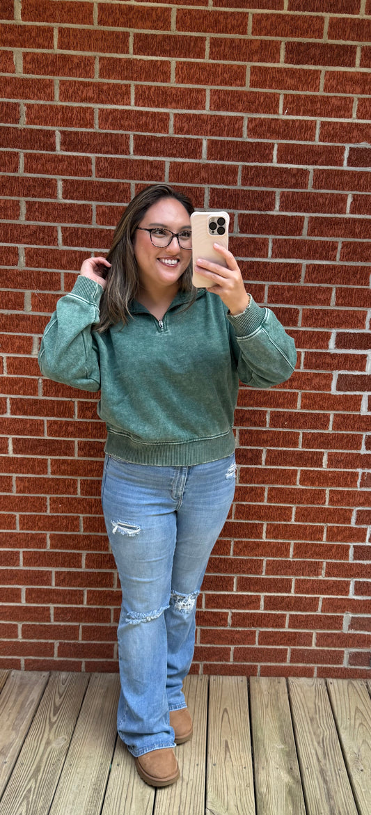 The Willow Creek Half Zip Pullover- Dark Green