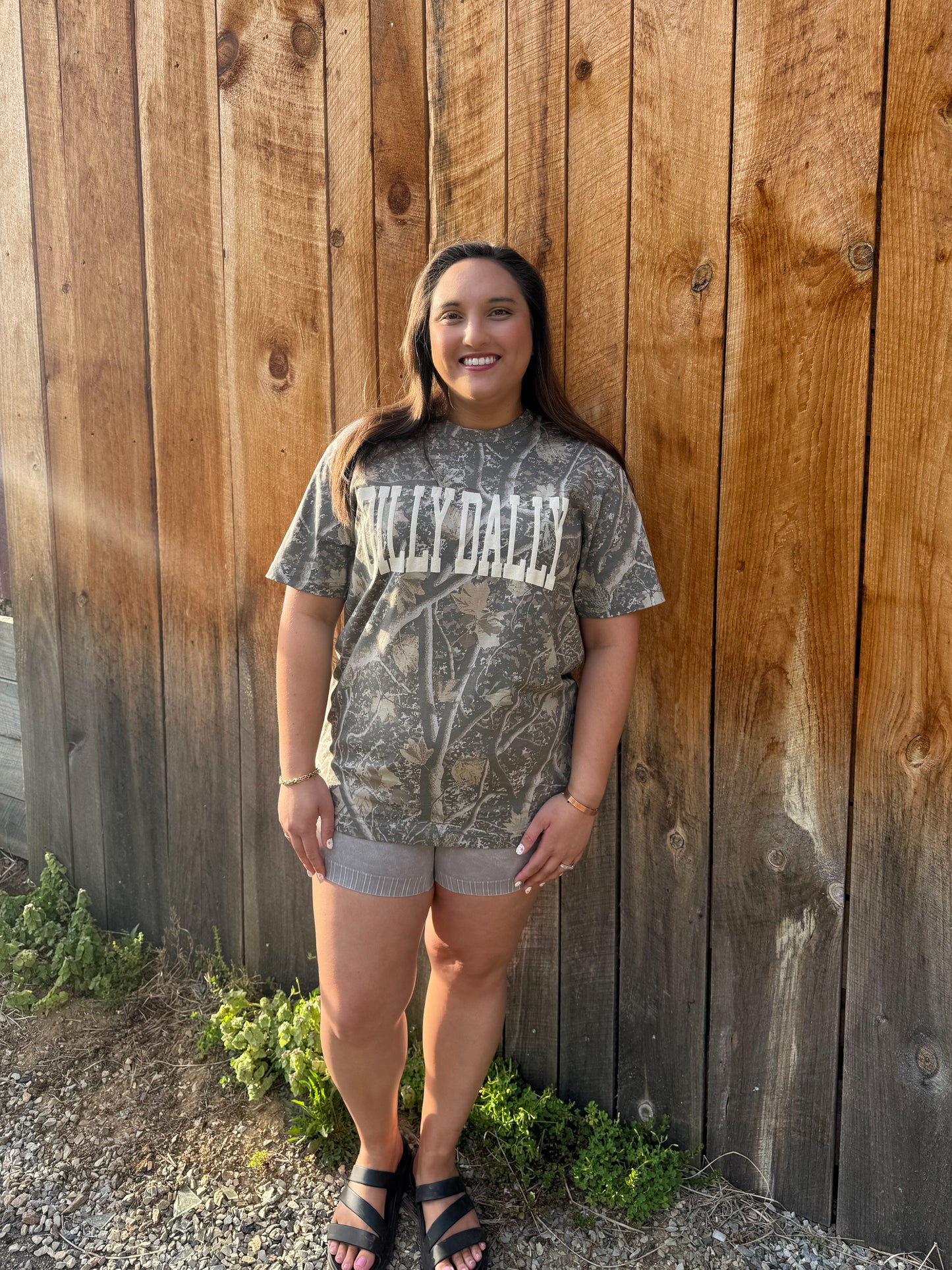 Dilly Dally Camo Everyday Tee